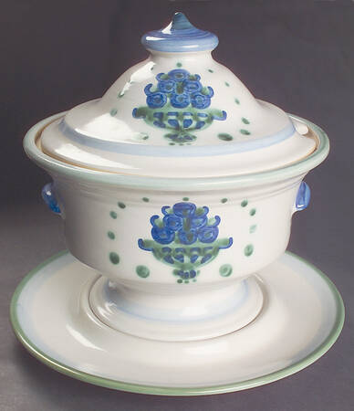 Bouquet Tureen & Lid w/Underplate