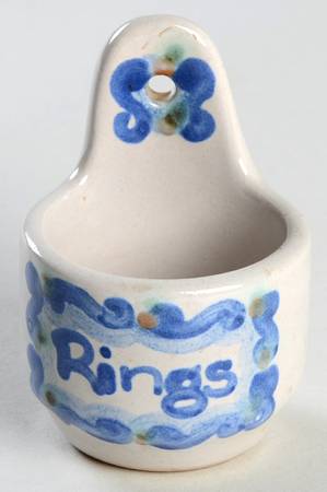 Bouquet Hanging Ring Holder