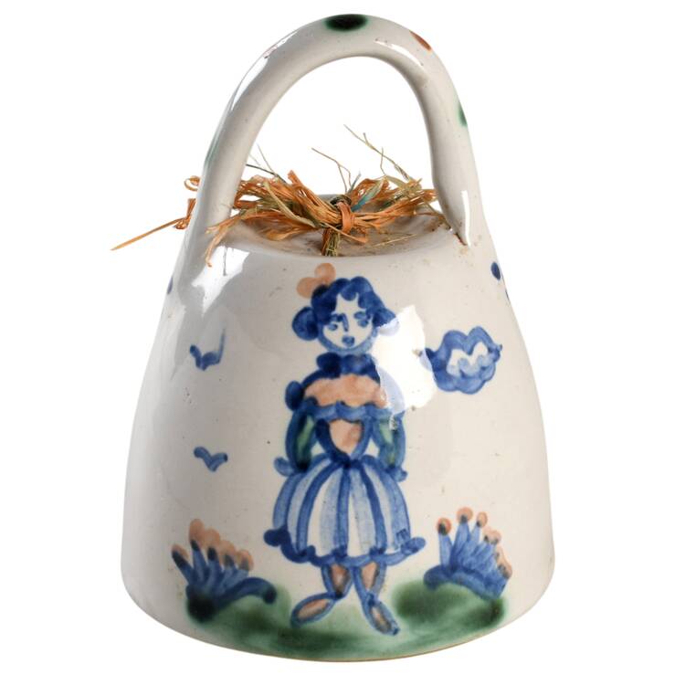 Country Scene Blue Bell