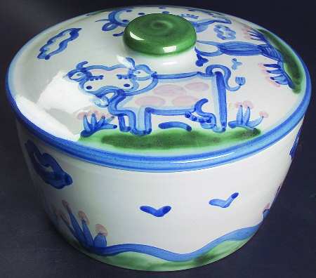 Country Scene Blue 2 Qt Round Covered Casserole