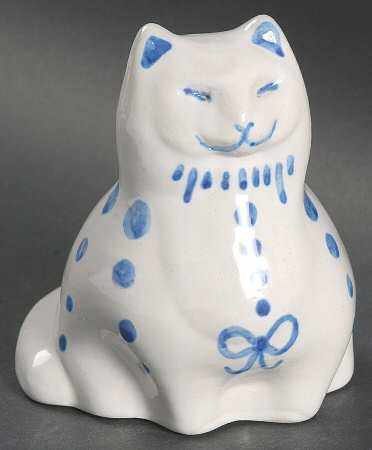 Country Scene Blue Cat Figurine