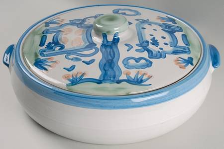 Country Scene Blue 3 Quart Round Covered Casserole