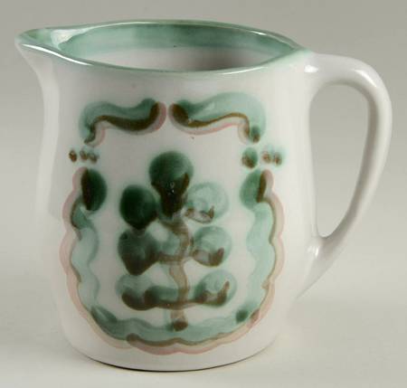 Pear and Grape Green 32 Oz Pitcher