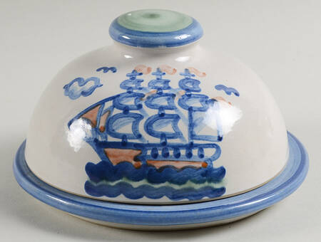 Ship & Whale Round Covered Butter