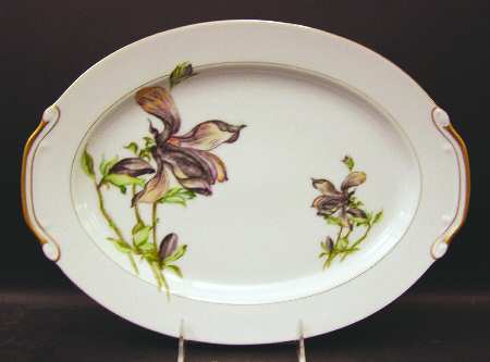 Alyce (Black Flower) 14" Oval Serving Platter