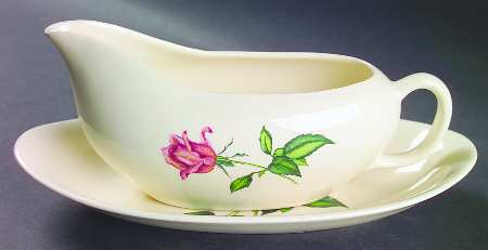 Betsy Rose Gravy Boat & Underplate/Relish