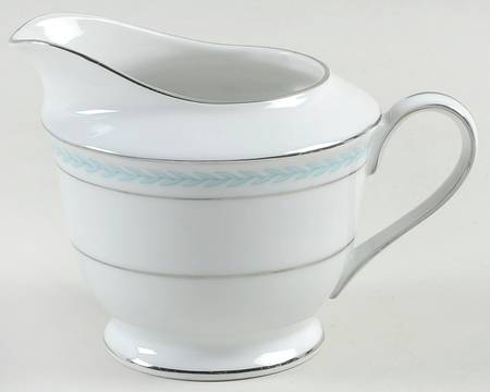 Blue Laurel Creamer