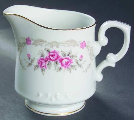Cascade Creamer