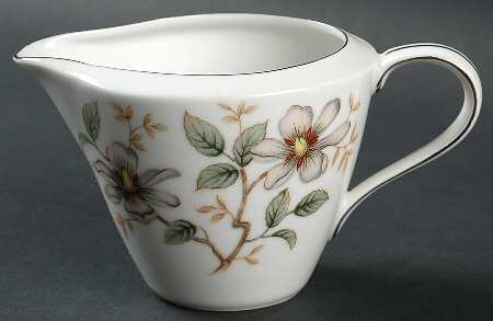 Cretonne Creamer