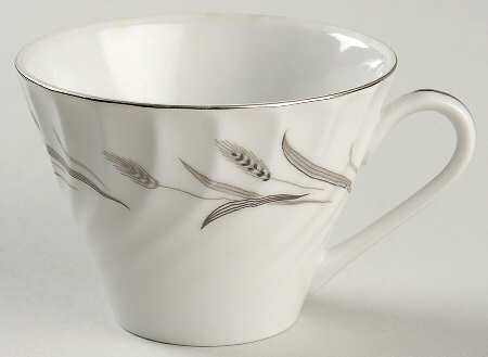 Cynthia Flat Cup
