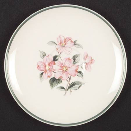 Dogwood (Green Trim) Saucer