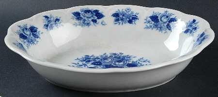 Dorchester 10" Oval Vegetable Bowl