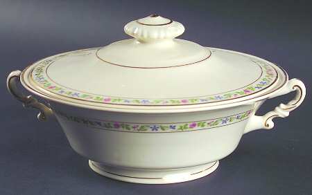 Dorset Round Covered Vegetable