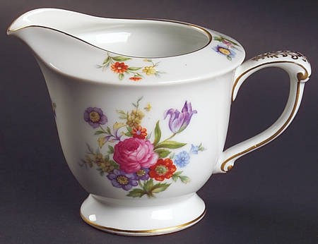 Dresdania Creamer