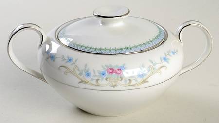 Duchess Sugar Bowl & Lid