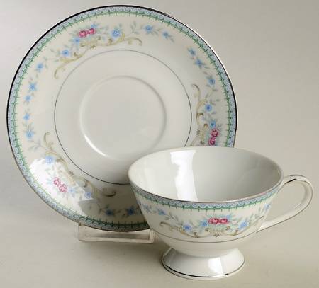 Duchess Footed Cup & Saucer Set