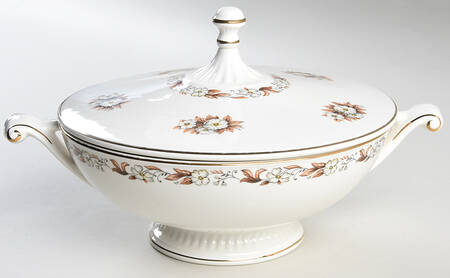 Fairfax Round Covered Vegetable