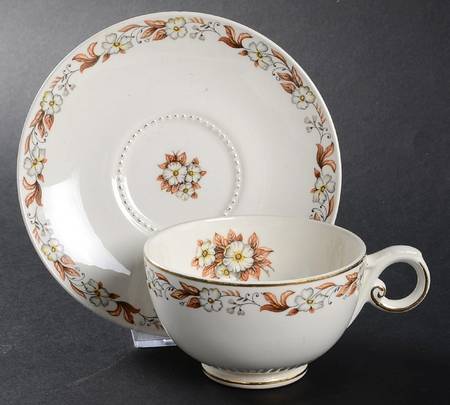 Fairfax Footed Cup & Saucer Set