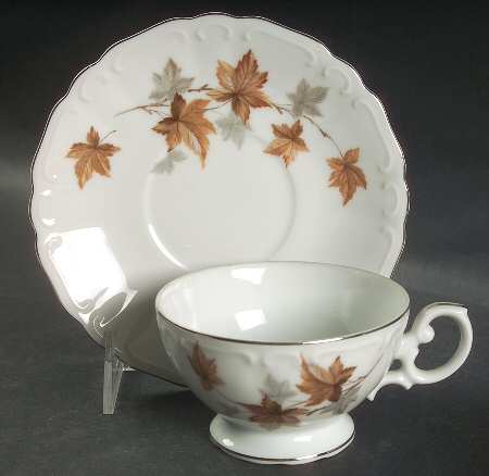 Felicia Footed Cup & Saucer Set