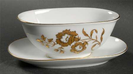 Golden Glory Gravy Boat with Attached Underplate