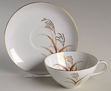 Golden Wheat Flat Cup & Saucer Set