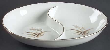Golden Wheat 10" Oval Divided Vegetable Bowl