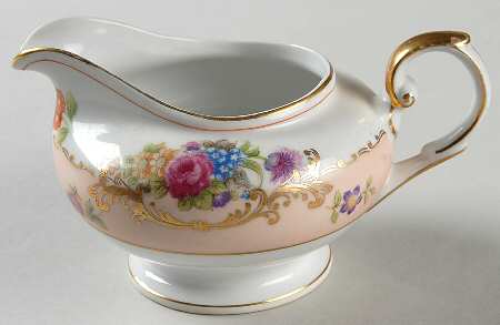 Grandeur Creamer