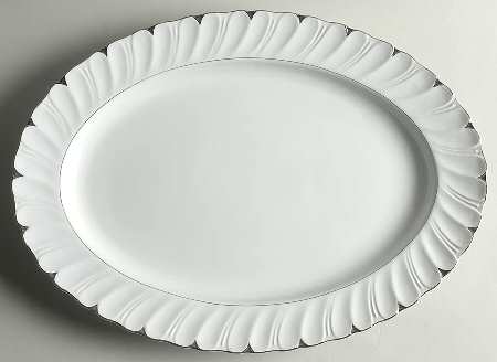 Heirloom 16" Oval Serving Platter