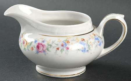 Lucerne Creamer