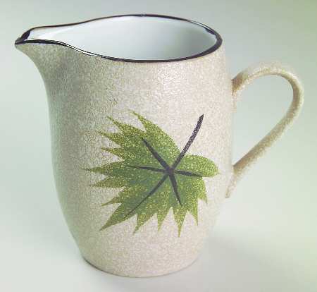 Maple Leaf Creamer