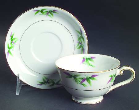 Mandarin Footed Cup & Saucer Set