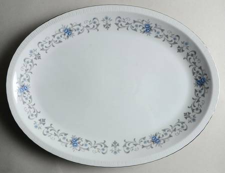 Minuet 14" Oval Serving Platter