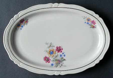 Minuet 11" Oval Serving Platter