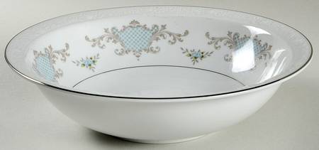 Monique 9" Round Vegetable Bowl