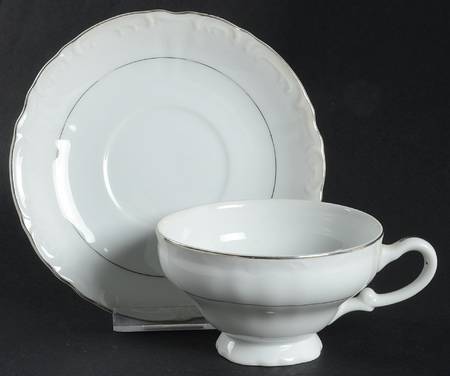 Nora Footed Cup & Saucer Set