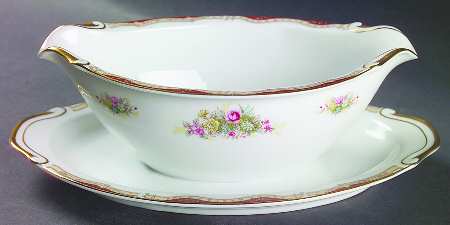 Petite Rose Gravy Boat with Attached Underplate