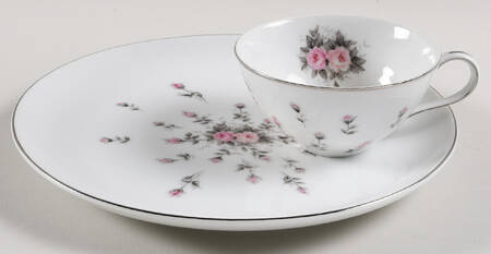 Rosebud Snack Plate & Cup Set
