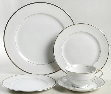Silver Melody 40 Piece Estate Set