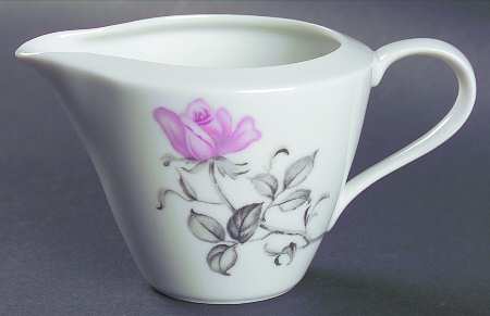 Sophisticated Lady Creamer