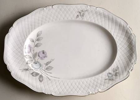 Spring Song (Platinum Trim) 12" Oval Serving Platter