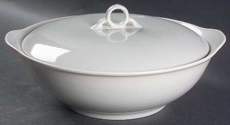 Symphony Gray Round Covered Vegetable