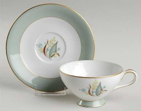Tiara Footed Cup & Saucer Set