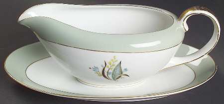 Tiara Gravy Boat & Underplate/Relish