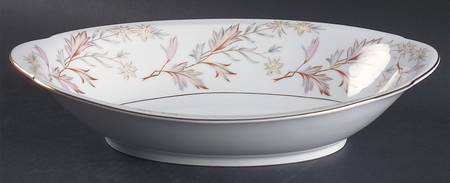 Woodhue 11" Oval Vegetable Bowl
