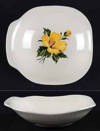 Yellow Hibiscus Lugged Soup Bowl