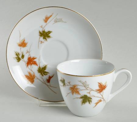 Arlington Flat Cup & Saucer Set