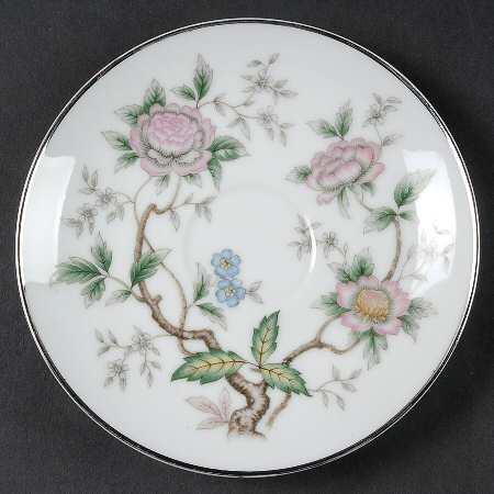 Chantilly Saucer