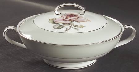 Damask Rose Round Covered Vegetable