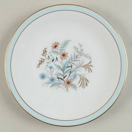 Golden Bouquet Salad Plate