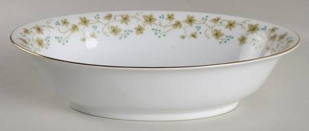 Ivy Ring 10" Oval Vegetable Bowl